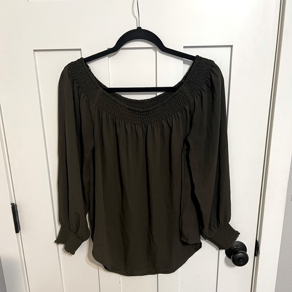 Express Off Shoulder Top Blouse Womens Large Olive Green Long Sleeve